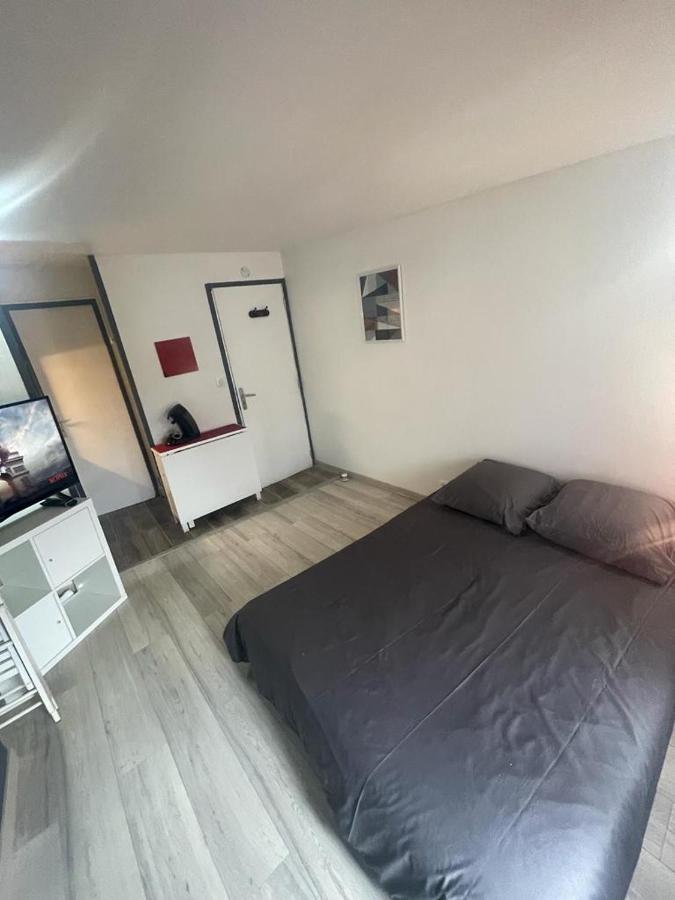 Le Confort - Calme, Ideale Couple, Business, Long Sejour Niort Exterior photo